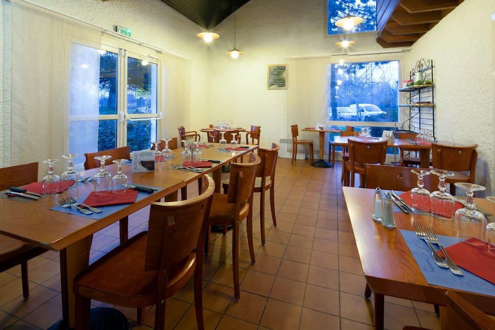 Greet Hotel Villeneuve La Garenne - Renove Εξωτερικό φωτογραφία