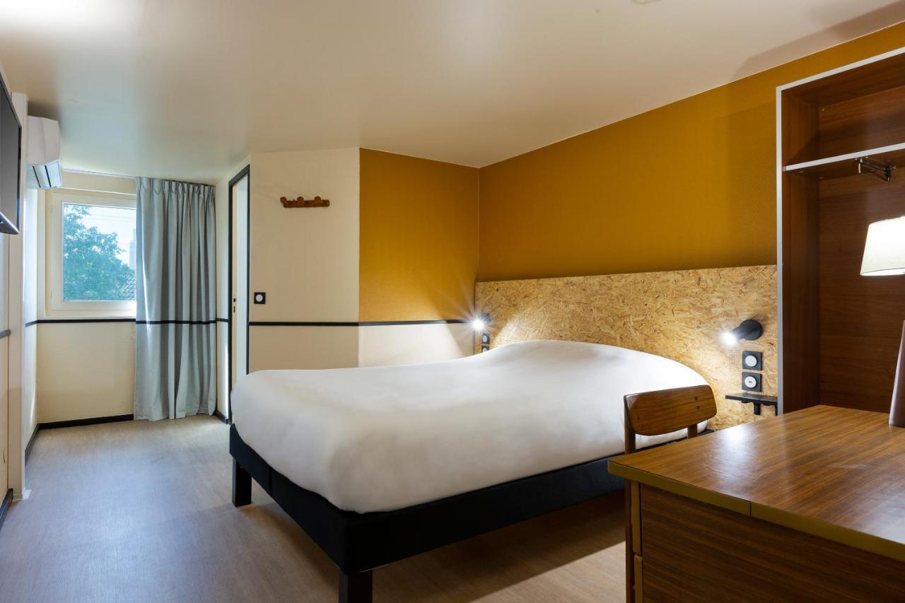 Greet Hotel Villeneuve La Garenne - Renove Εξωτερικό φωτογραφία