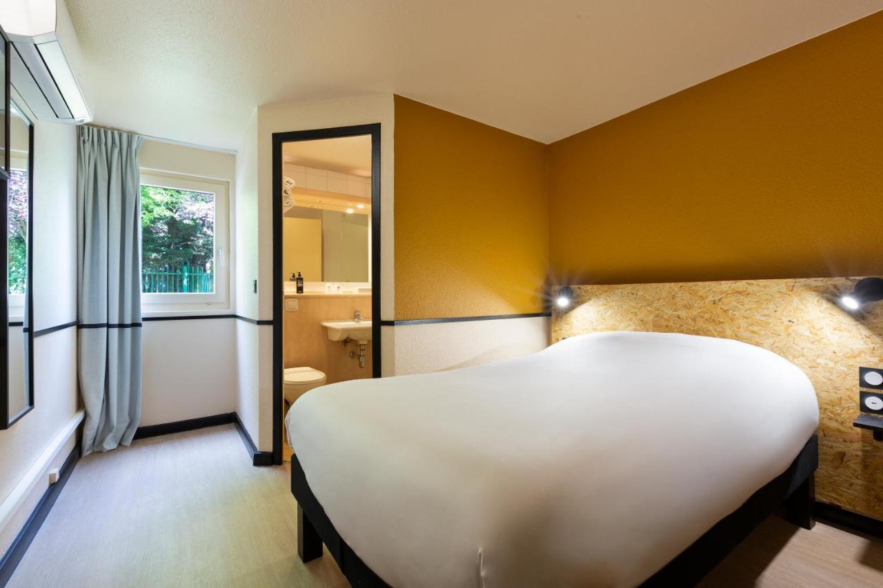 Greet Hotel Villeneuve La Garenne - Renove Εξωτερικό φωτογραφία