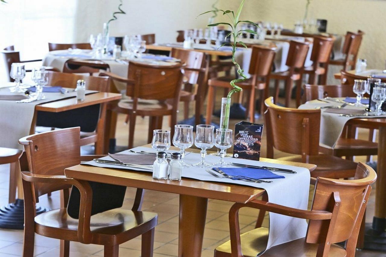 Greet Hotel Villeneuve La Garenne - Renove Εξωτερικό φωτογραφία